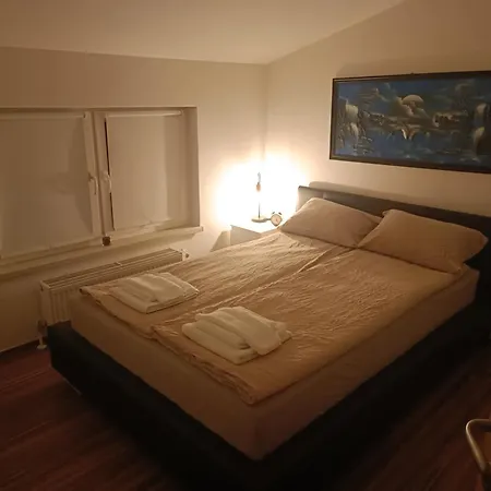 Semesterbostad Riverside Ig